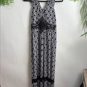 Style & Co. Black and White Patterned Maxi Dress
